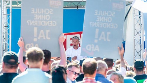 Der AfD-Spitzenkandidat in Thüringen, Björn Höcke, auf einer Wahlkampfveranstaltung in Gotha. 