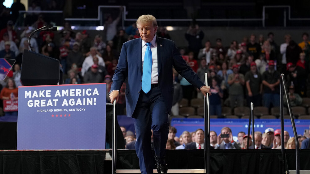 Trump hat seine Wahlversprechen nicht gehalten Trump hat seine Wahlversprechen nicht gehalten